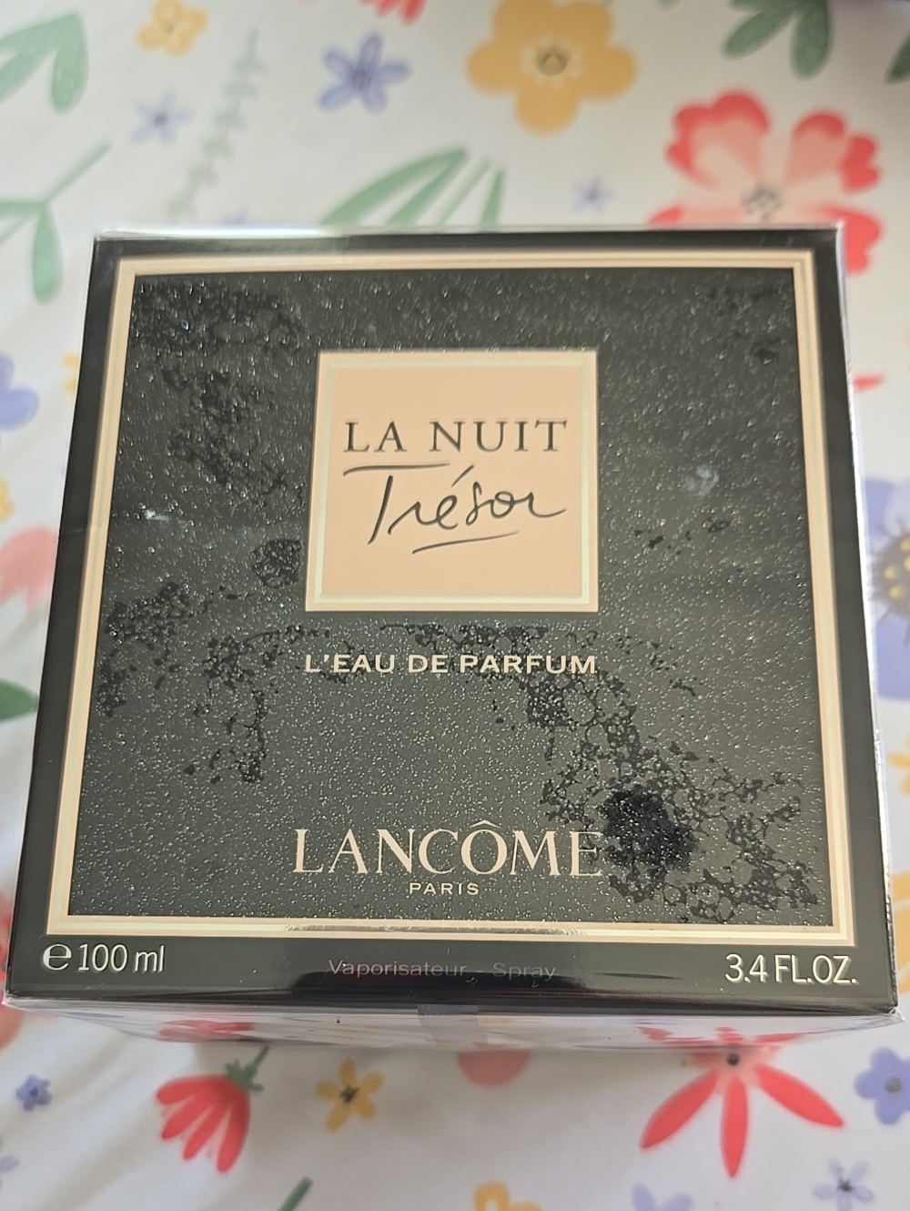 La Nuit Trésor L'Eau de Parfum – Never Opened